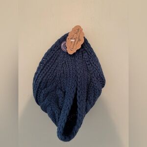 Cozy Blue Knit Kids Headband